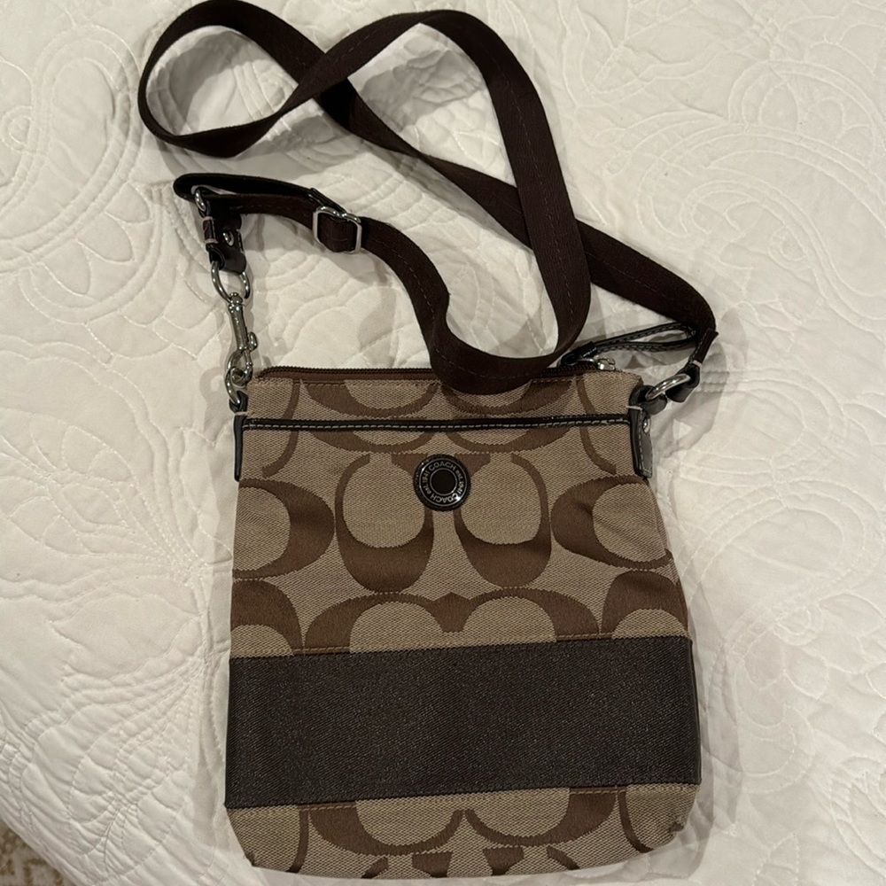 Coach crossbody purse